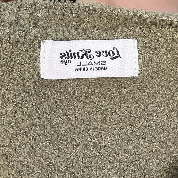 Super Soft Chenille Pullover Crop Sweater - Picture 8 of 8